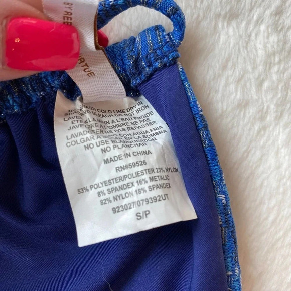 NWOT! Becca Women's Swim Textured Triangle Bikini Top Size S Blue 19894 - Picture 8 of 9